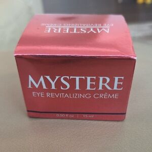 Mystere Eye Revitalizing Crème